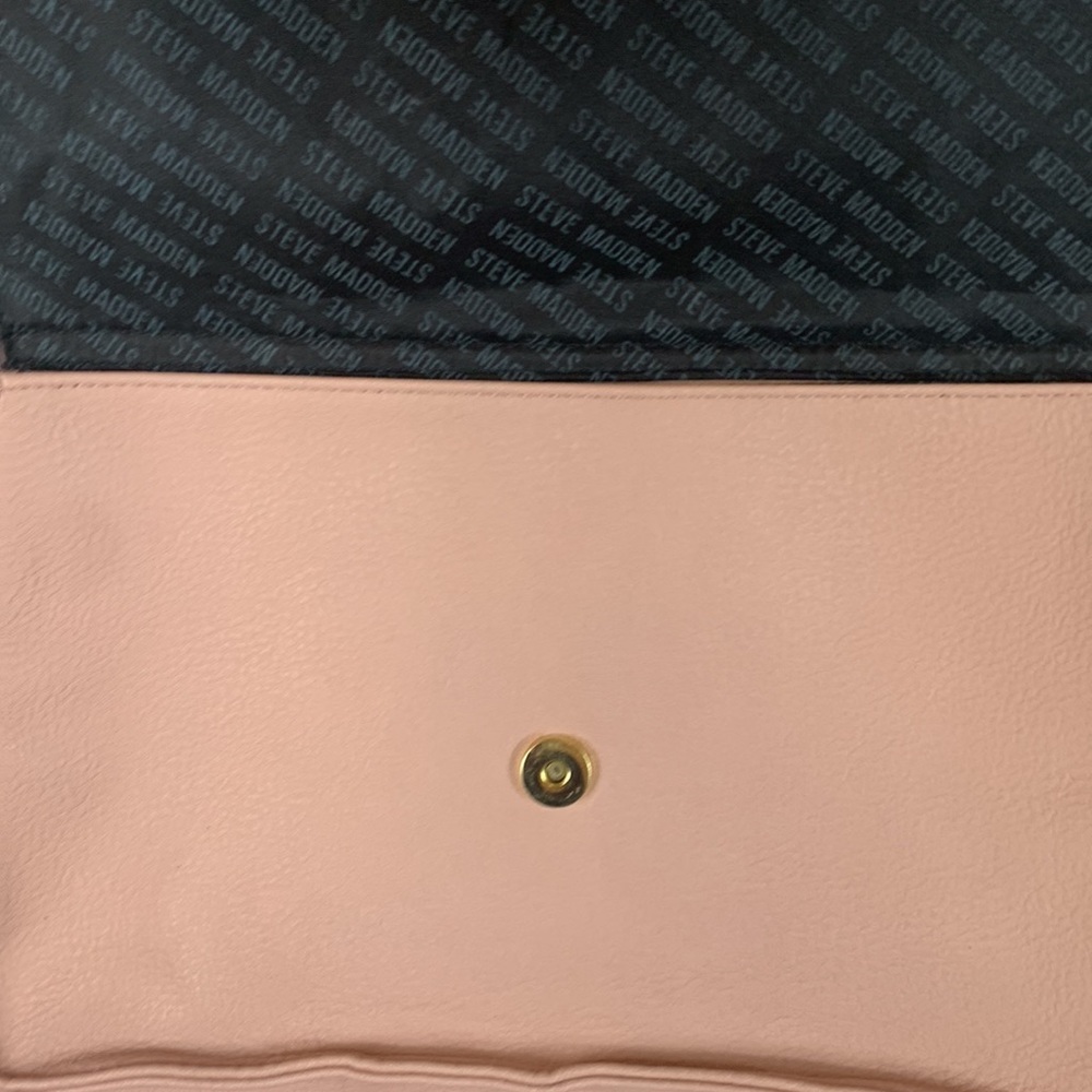 Steve Madden blush colored purse short straps and detachable long ones. - Picture 6 of 10